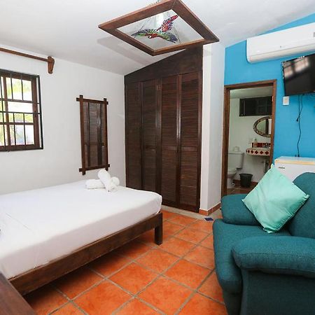 Ikaro Suites Colonial Cancún Eksteriør bilde