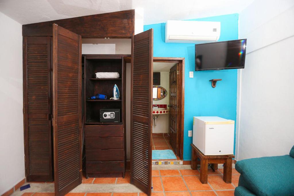 Ikaro Suites Colonial Cancún Eksteriør bilde