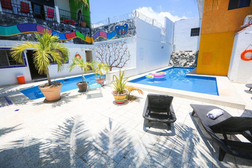 Ikaro Suites Colonial Cancún Eksteriør bilde